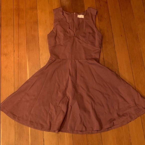Scalloped fit & flare dress - Picture 2 of 3